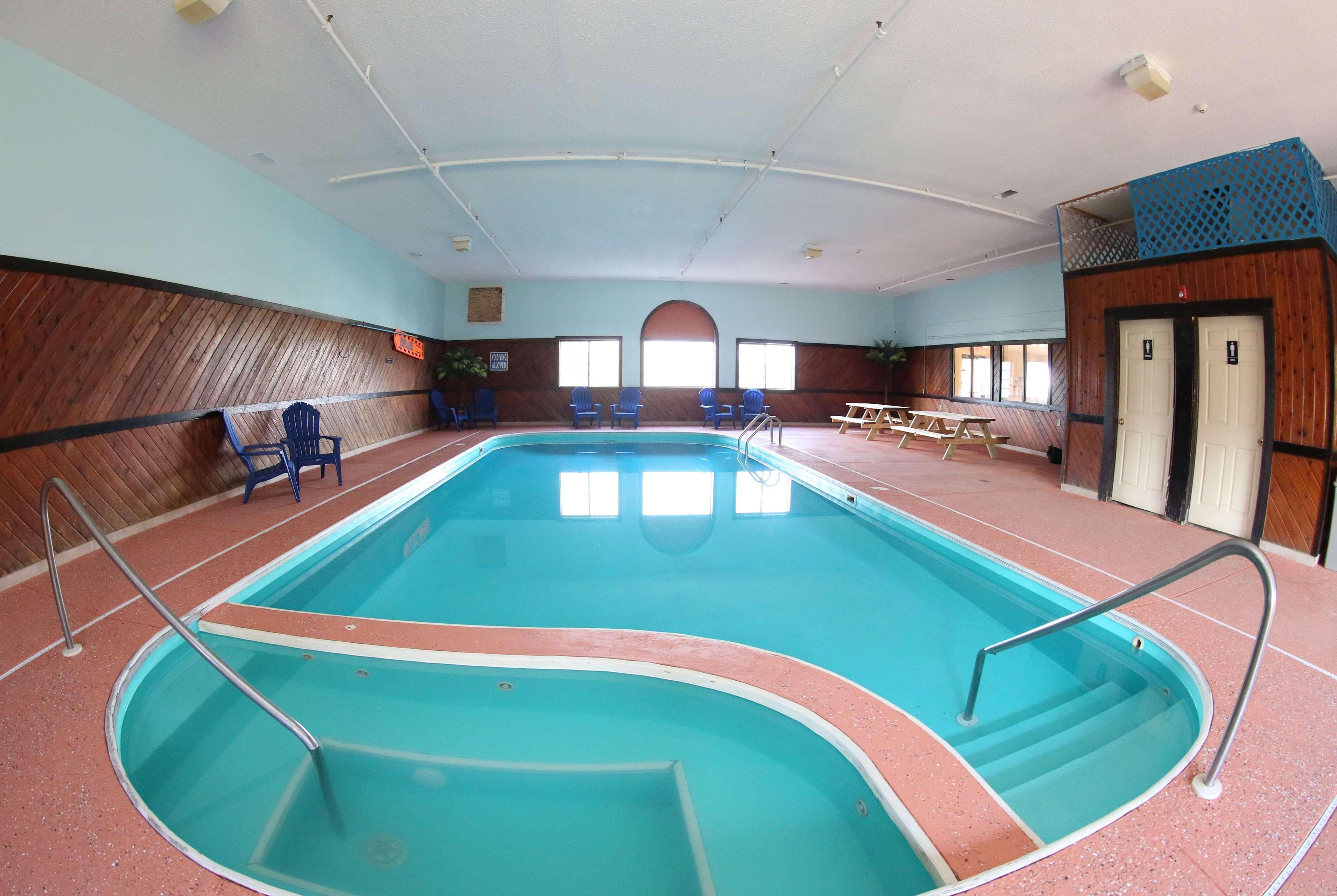 Hotel Super 8 By Wyndham Portsmouth Rosemount Zewnętrze zdjęcie