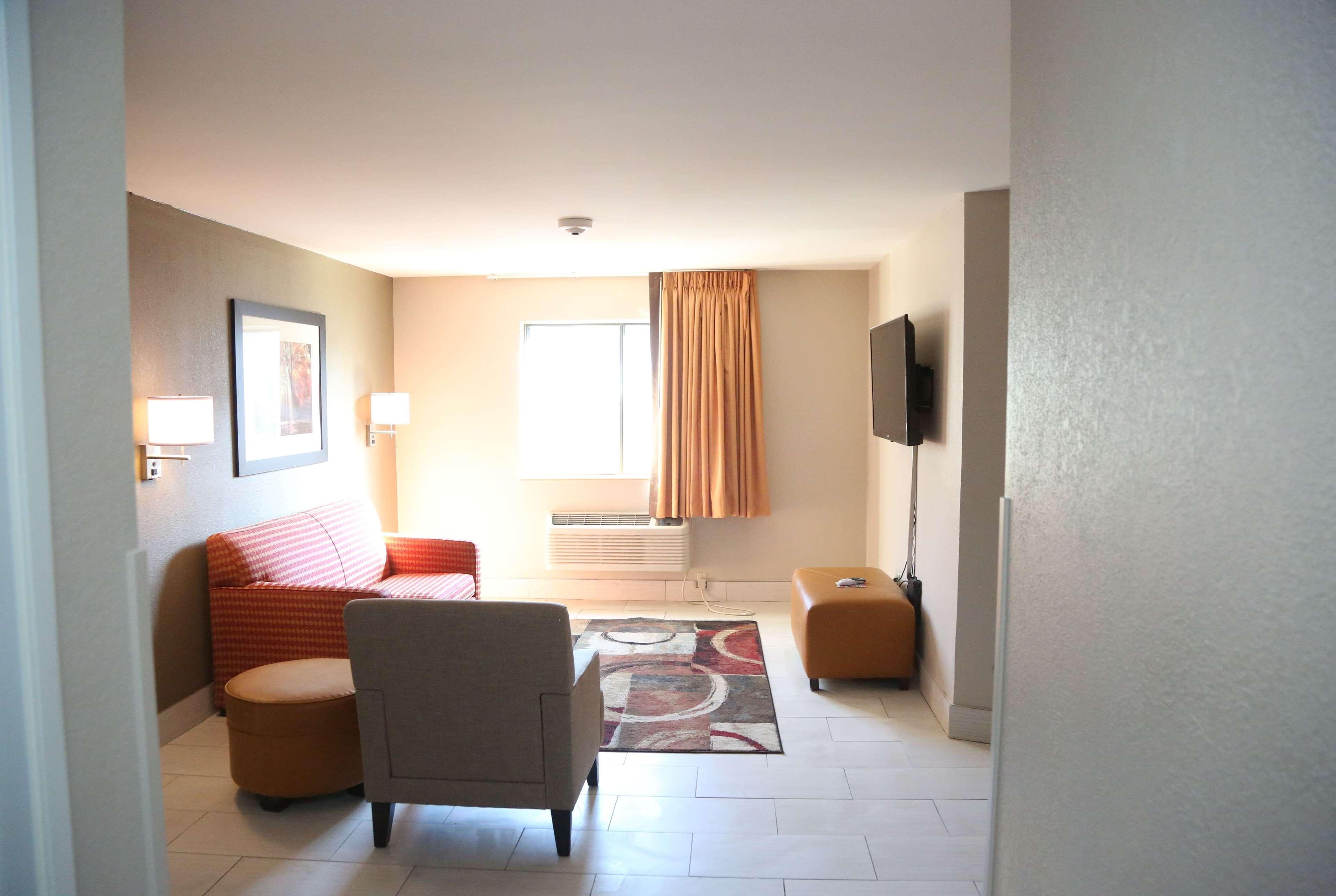 Hotel Super 8 By Wyndham Portsmouth Rosemount Zewnętrze zdjęcie