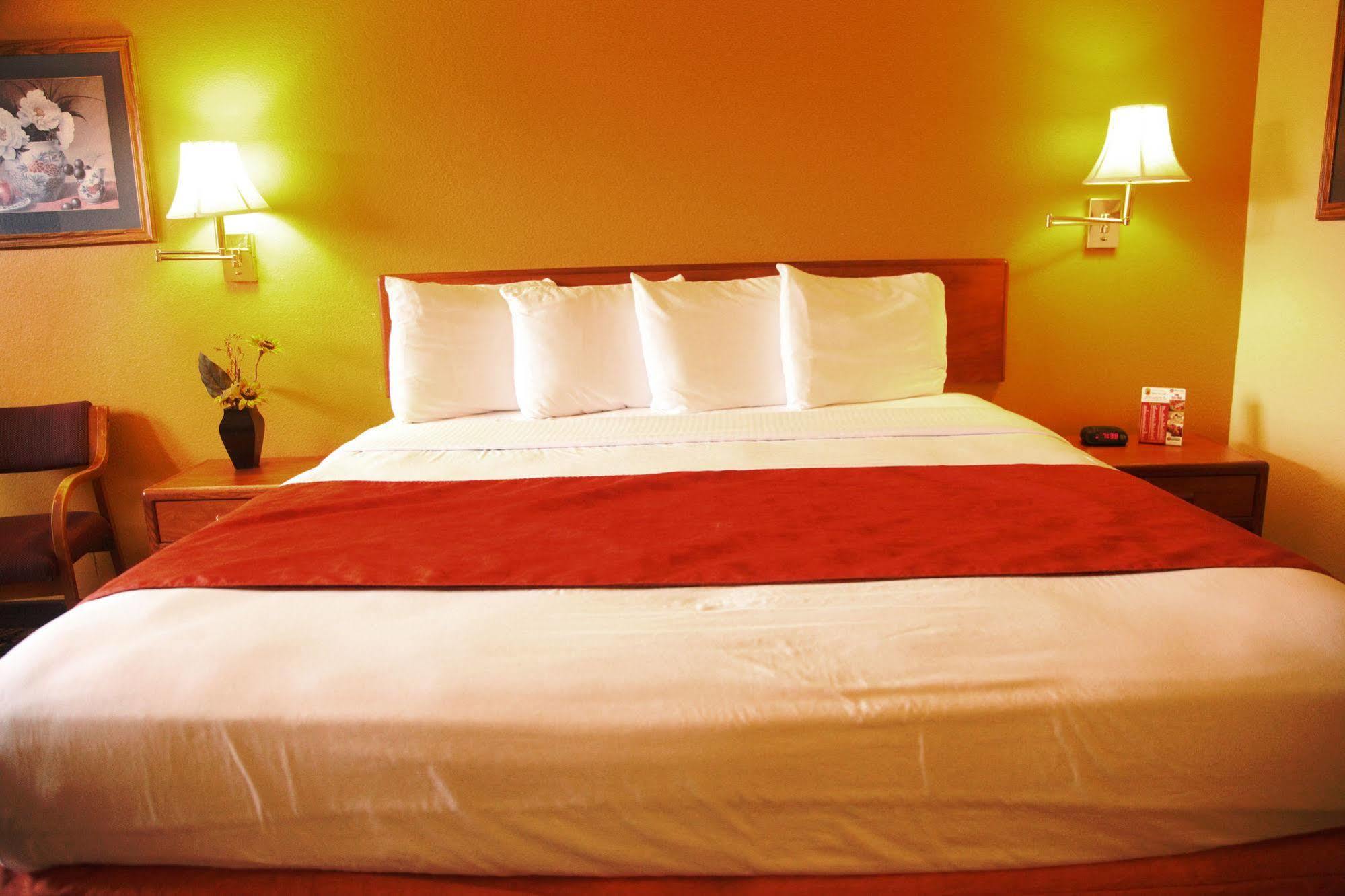 Hotel Super 8 By Wyndham Portsmouth Rosemount Zewnętrze zdjęcie